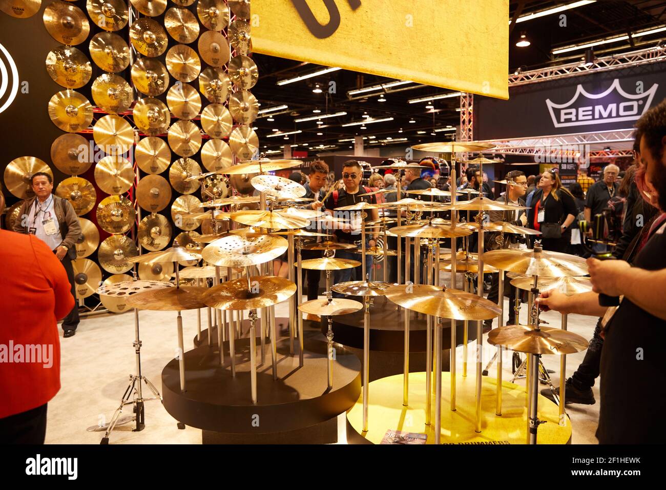 product.13.alt visual 1